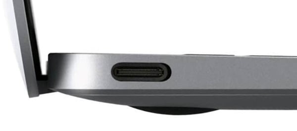 USB-C equipped device apple macbook
